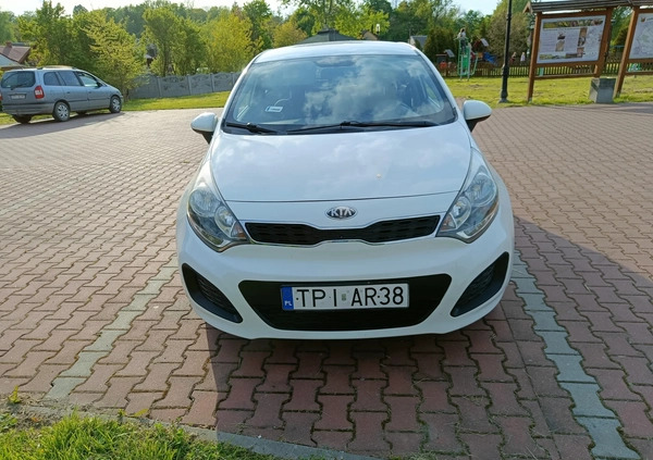 Kia Rio cena 23200 przebieg: 177000, rok produkcji 2013 z Pińczów małe 326